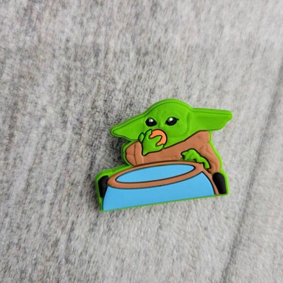 Grogu The Child Star Wars The Madalorian Shoe Charms - Picture 4 of 5